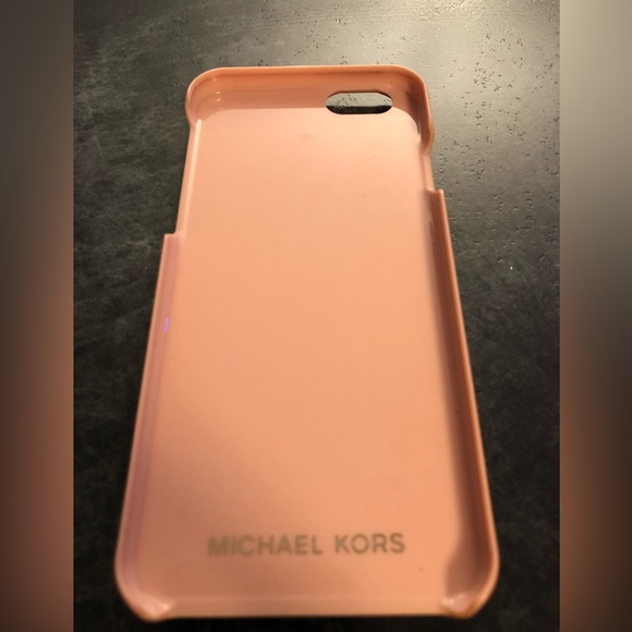 Brand New Michael Kors iPhone 6 Case + Second Michael Kors iPhone Case FREE - Picture 11 of 12